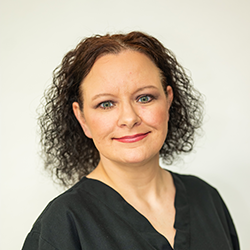 Veronica-Edwards-Front-Office-Asst.-WEB