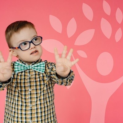 Dark-Pink-Photo-with-Tree (1)