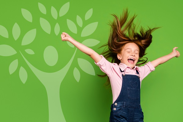 Green-Photo-with-Tree